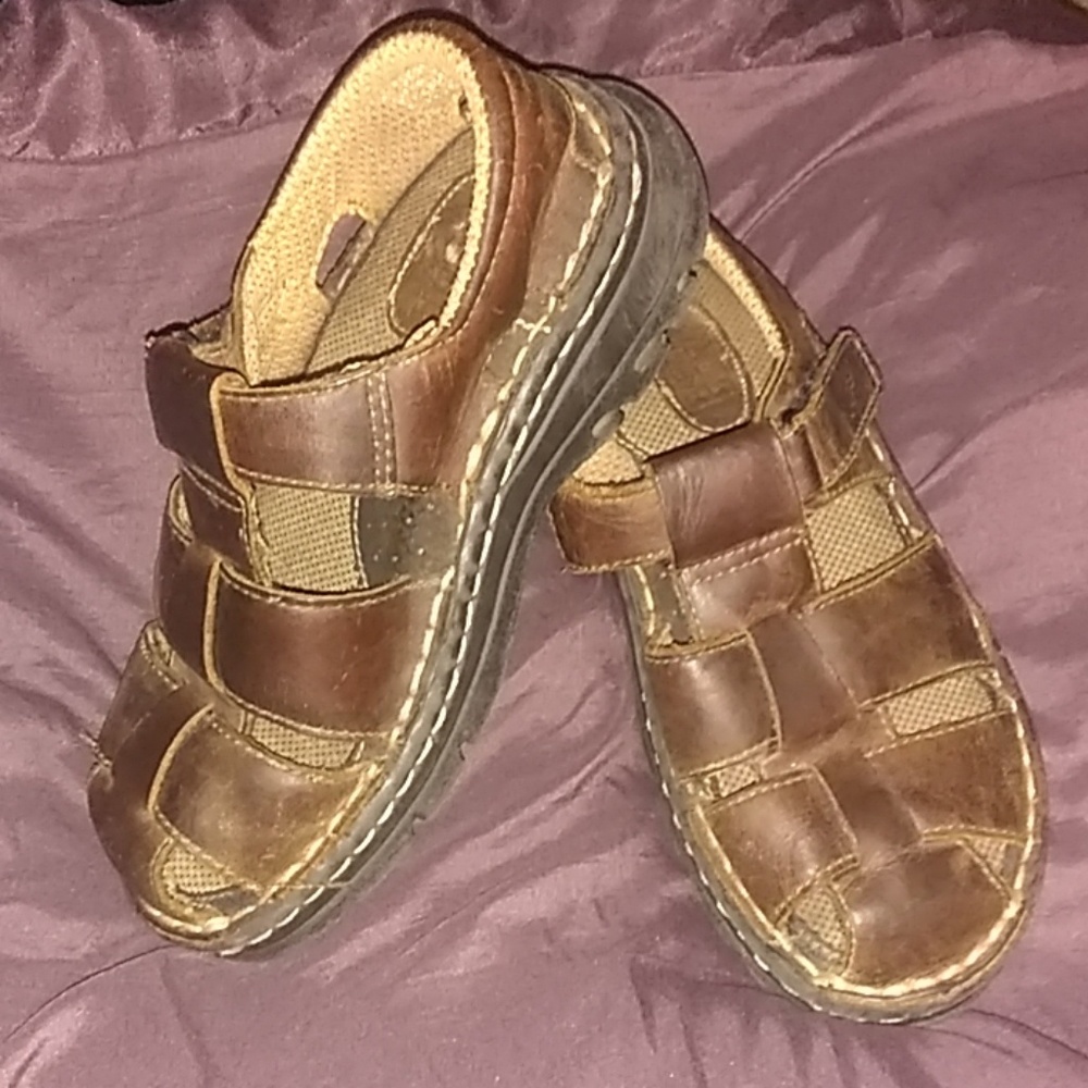Boys sandals